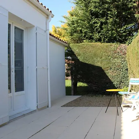 Maison De Plain-pied A 250m De La Plage, 5 Couchages, Terrasses Et Parking - Fr-1-246a-71 Tatil Evi La Brée-les-Bains